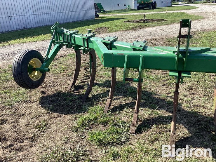 2013-john-deere-915-image-12