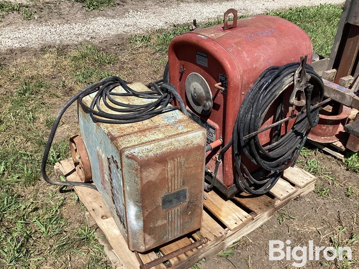 gray-air-lift-jack-&-welder-image-12