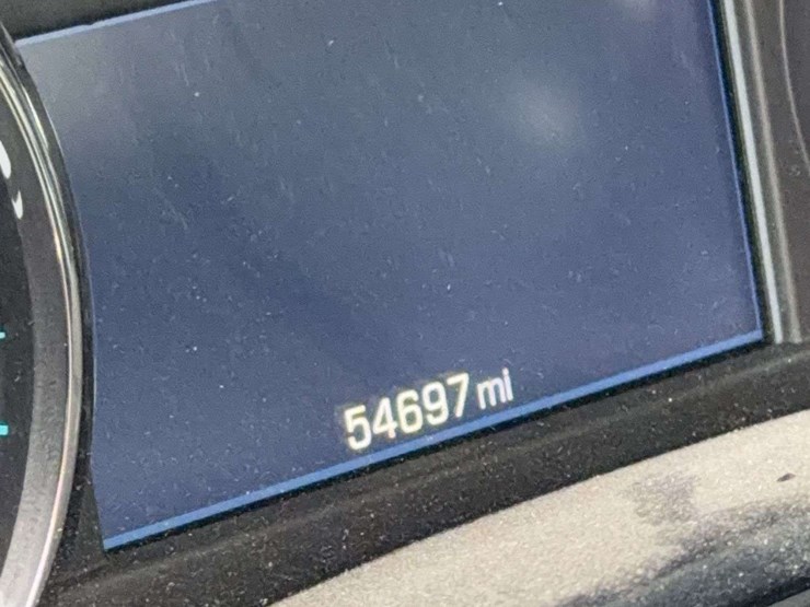 2016-chevrolet-silverado-1500-image-12