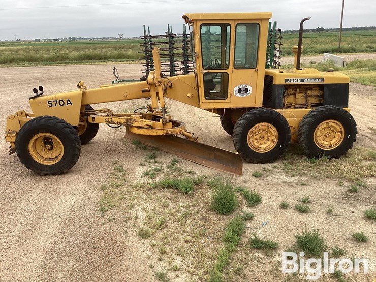 john-deere-570-image-8