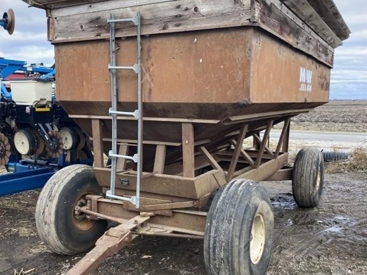 m&w-gravitywagon-image-2