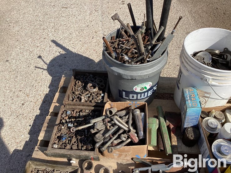 wrenches,-washers,-hardware-&-springs-image-20