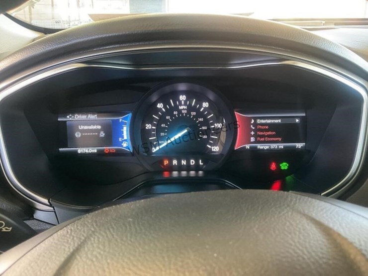 2020-ford-fusion-hybrid-sdn-image-16