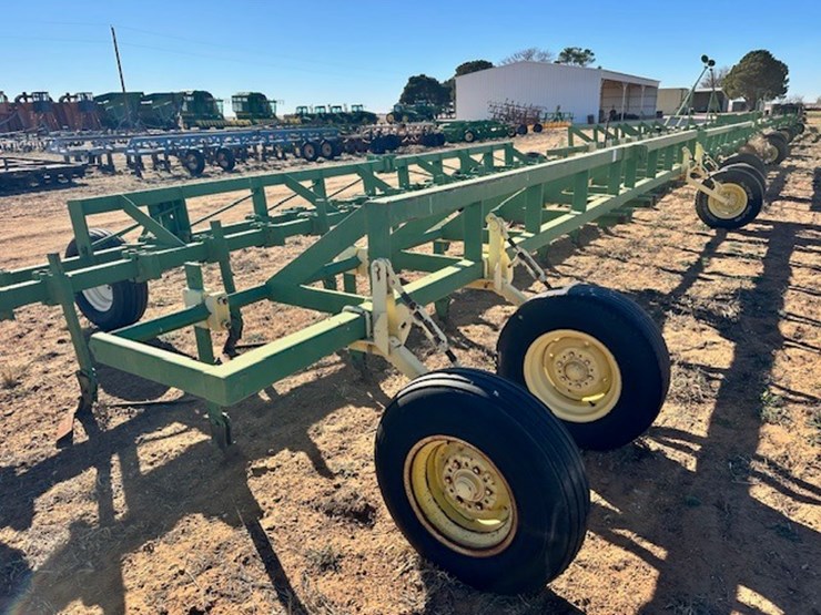 hamby-9-row-cultivator-image-1