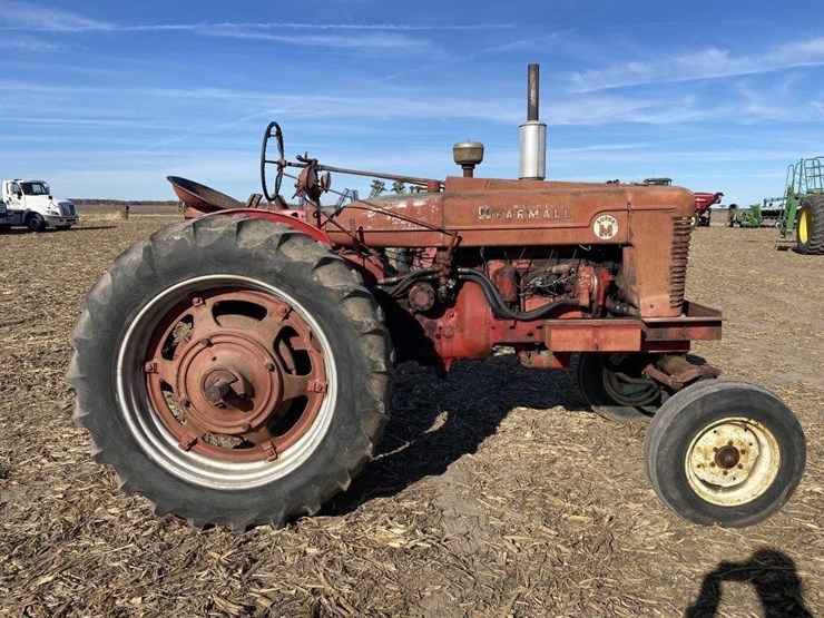 farmall-super-m-image-1