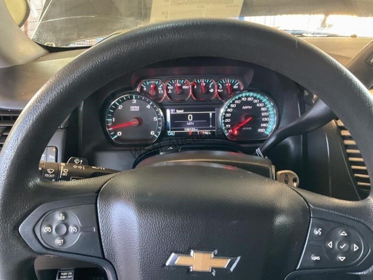 chevrolet-tahoe-image-14