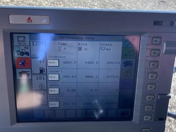 massey-ferguson-9695-image-2