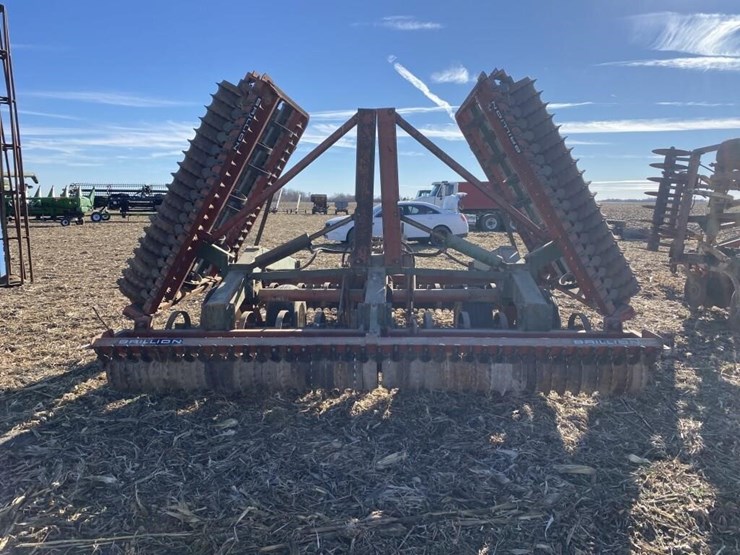 24’-brillion-cultimulcher-image-3