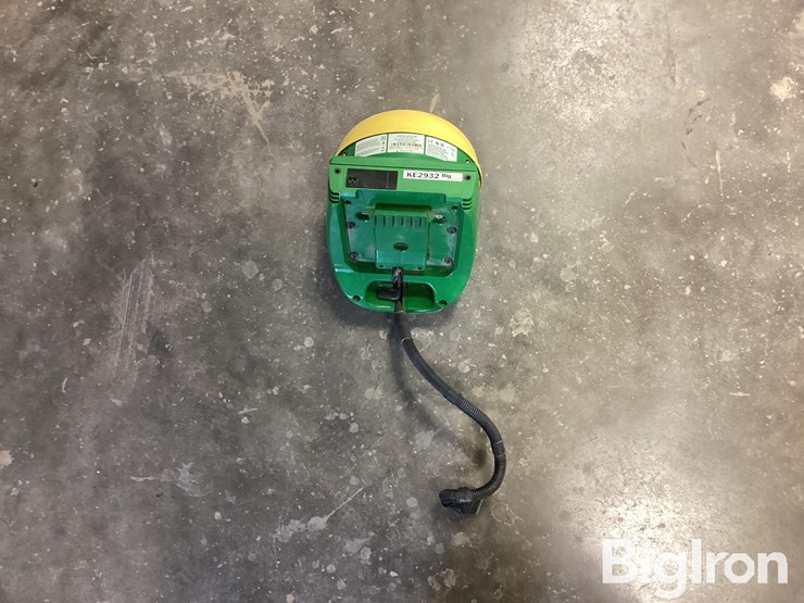 2015-john-deere-3000-image-10