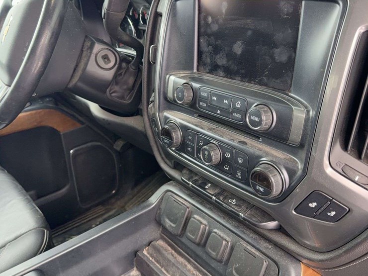 2016-chevrolet-silverado-1500-image-8