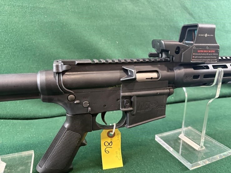 smith-&-wesson-m&p-15-22-22lr-rifle-image-4