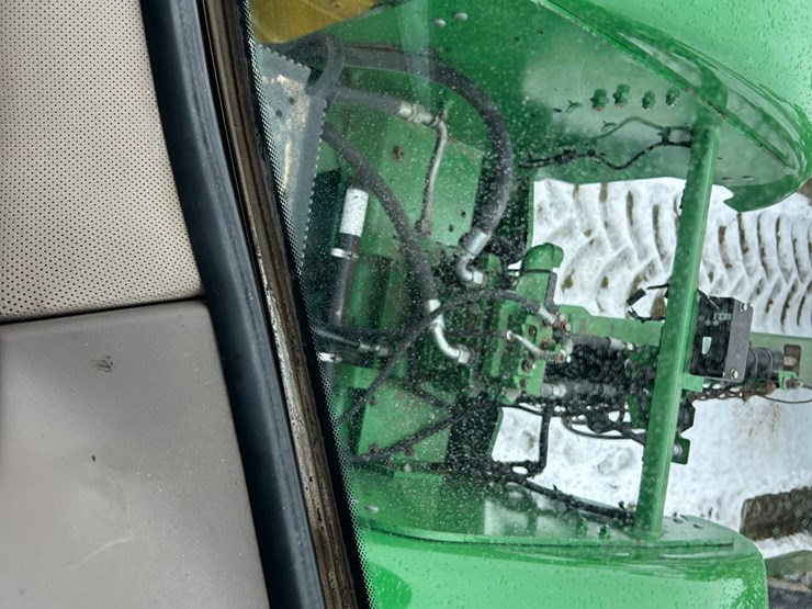 john-deere-9560-image-25