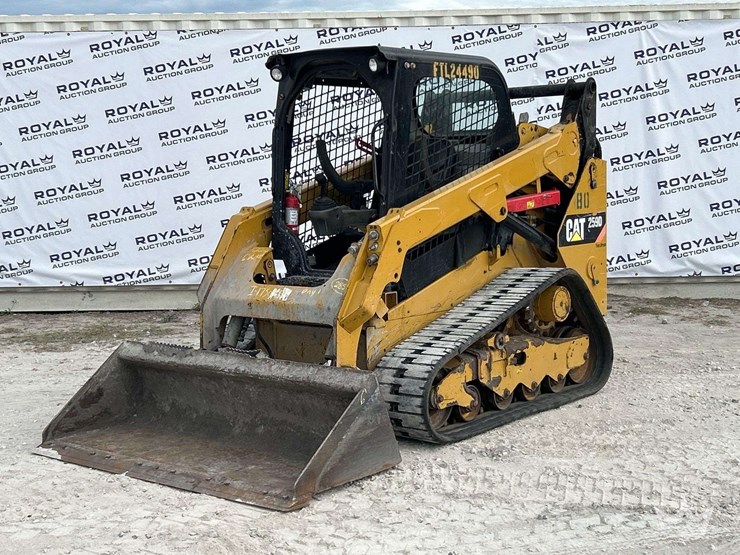 2019-caterpillar-259d-image-1