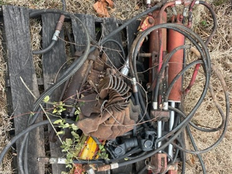 massey-ferguson-14a-image-15