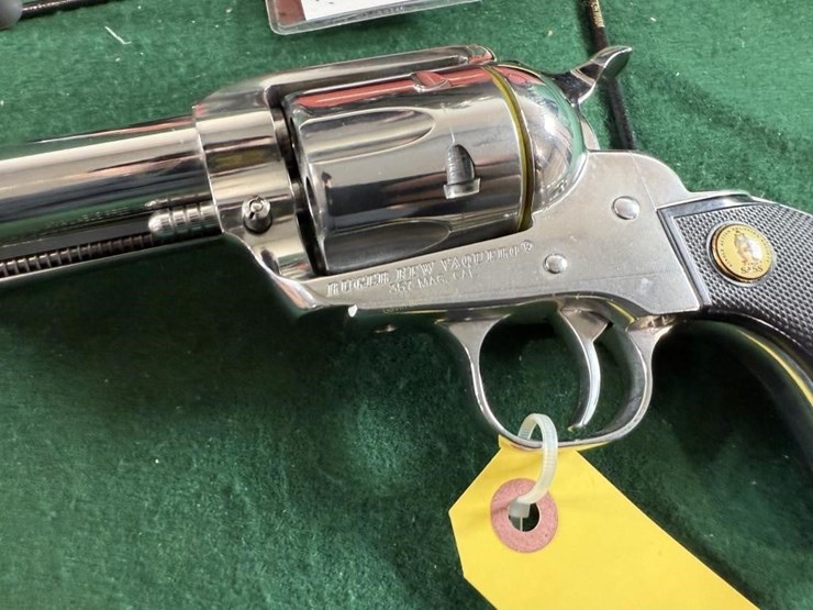 set-of-ruger-sass-new-vaquero-357mag-revolvers-image-5