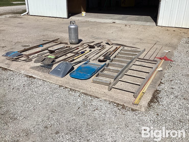 shop-&-gardening-tools-image-1