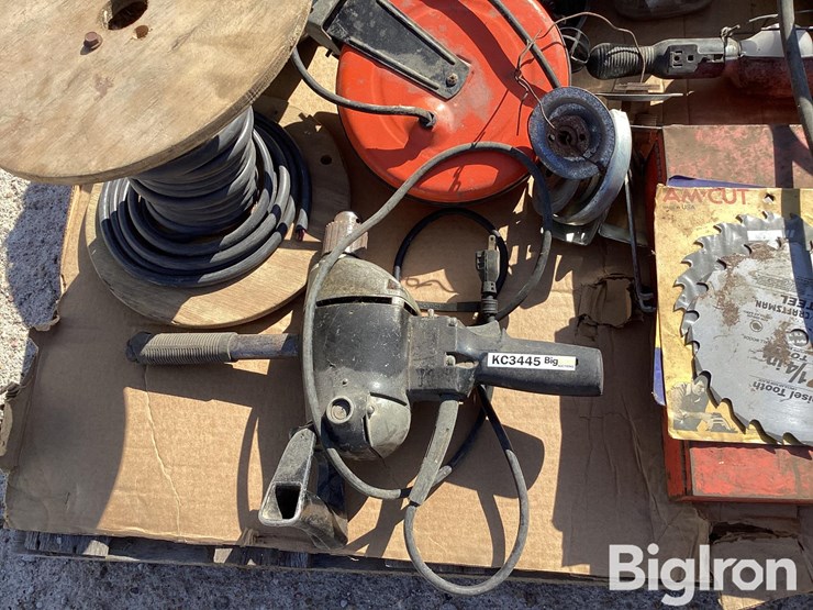 bottle-jacks,-grinder,-key-stock,-drill-image-8