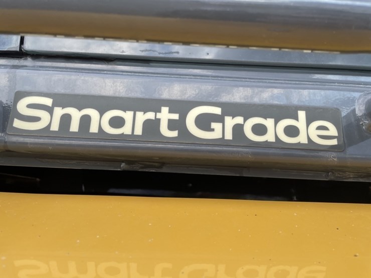 2022-deere-750l-image-28