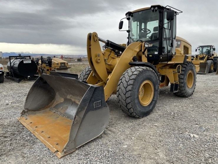 2014-caterpillar-930k-image-1