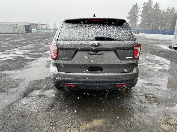 ford-explorer-image-4