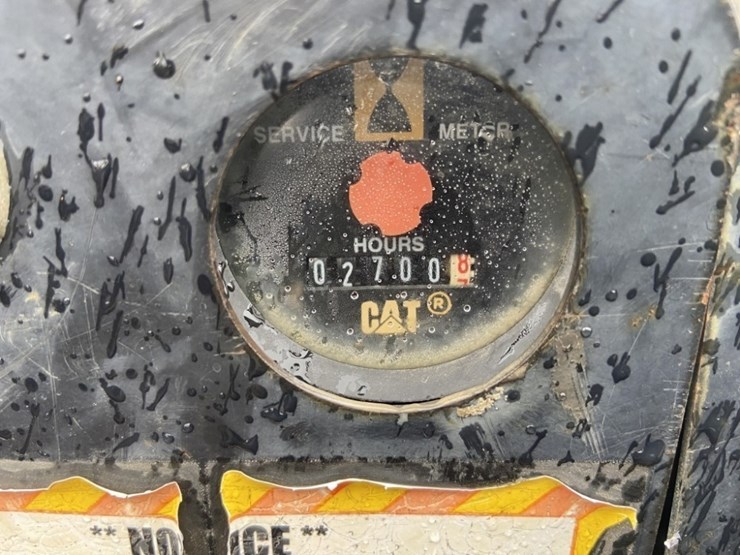 caterpillar-304-image-22