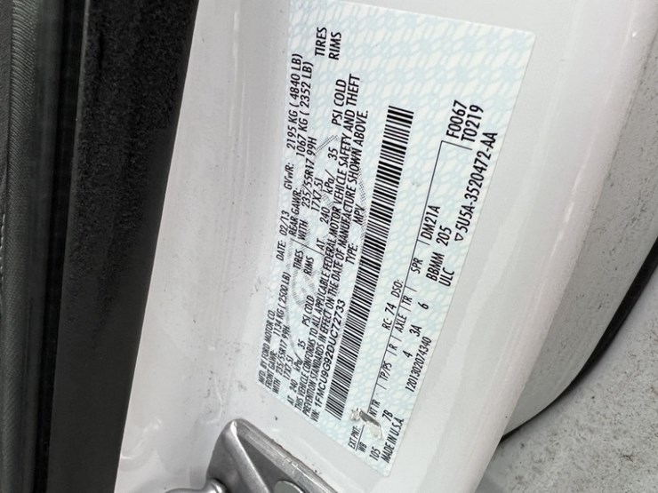 2013-ford-escape-image-10