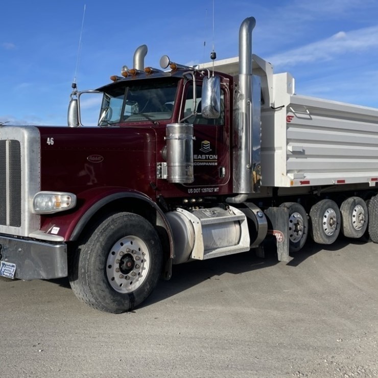 2020 PETERBILT 389