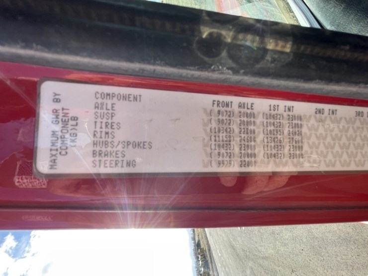 2014-western-star-4700sb-image-52