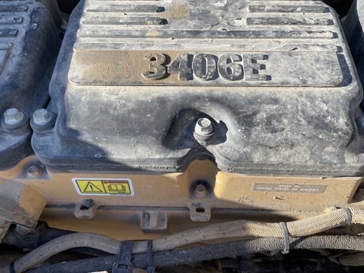 1998-peterbilt-379-image-31