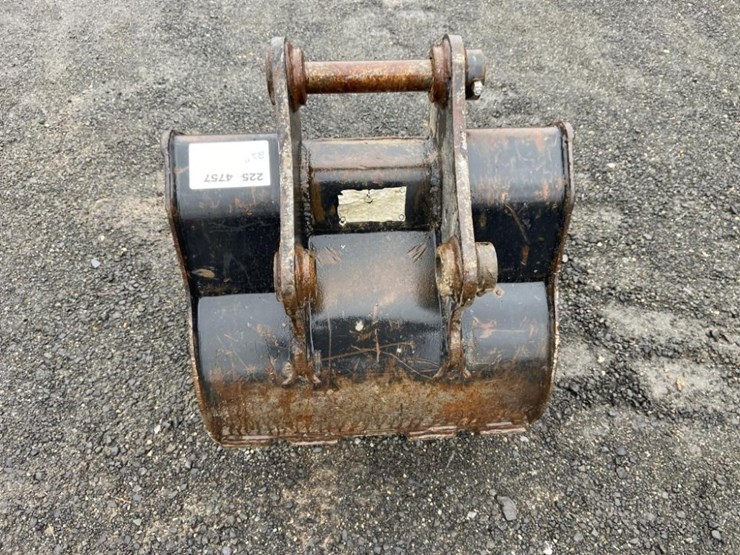 caterpillar-304-image-3