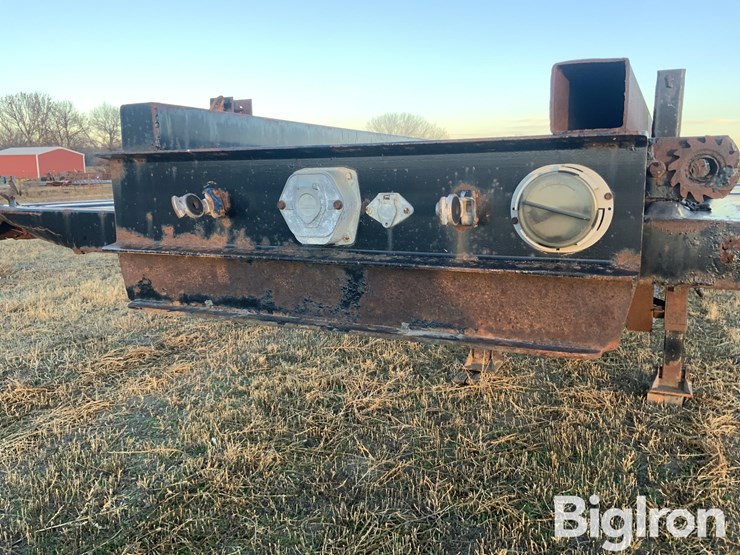 neville-sprayer-trailer-image-14