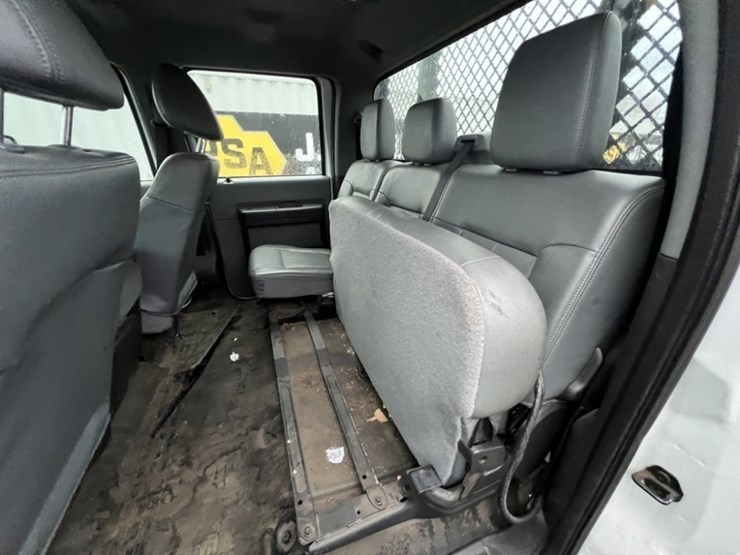 2015-ford-f350-image-21