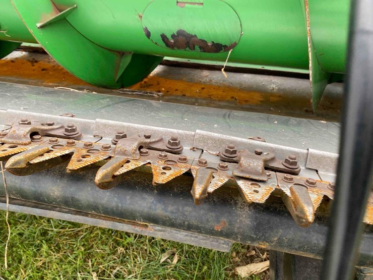 john-deere-630f-image-18