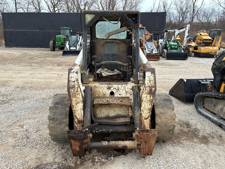 bobcat-s220-image-7