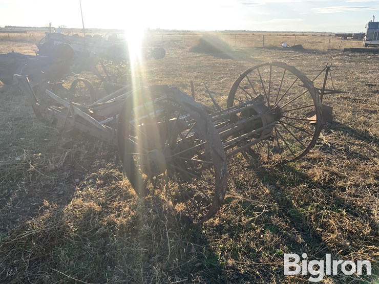 john-deere-10-image-7