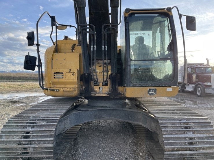 deere-245g-lc-image-23