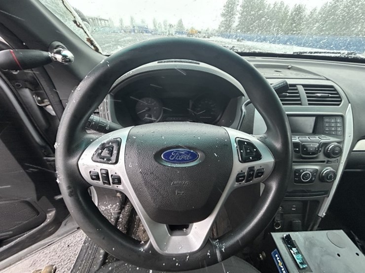 ford-explorer-image-19