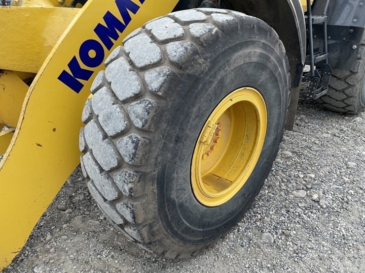 komatsu-wa320-8-image-20
