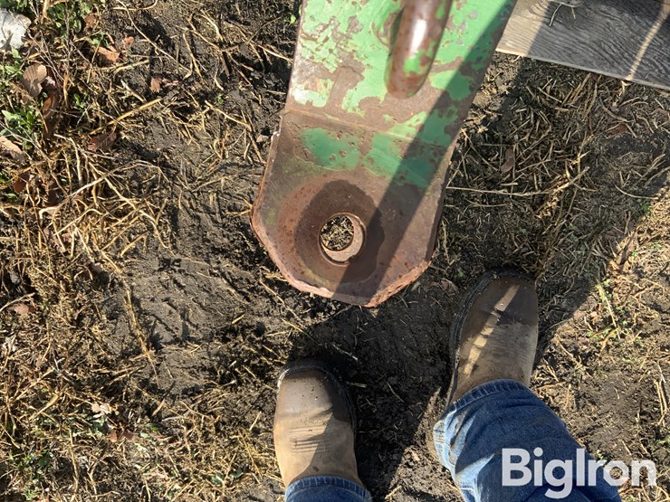 john-deere-700-image-12