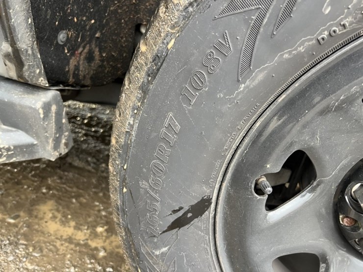 2020-chevrolet-tahoe-image-18