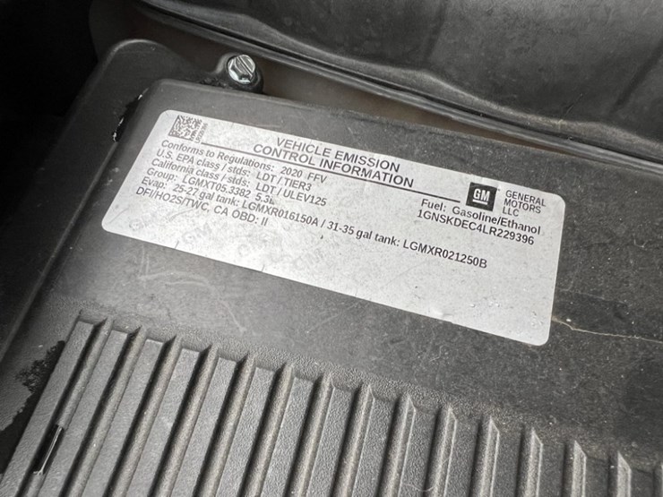 2020-chevrolet-tahoe-image-14