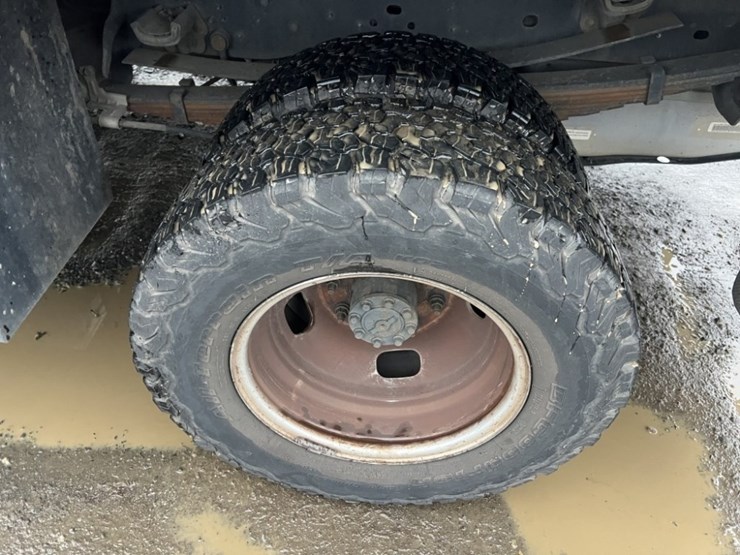 2015-ford-f350-image-17