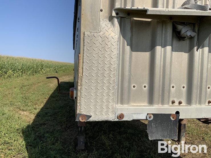 1979-wilson-hopper-bottom-image-16