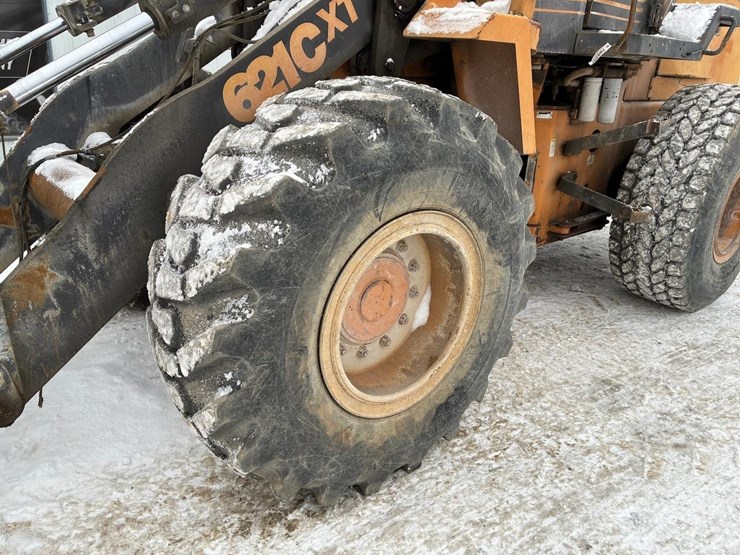 2001-case-621c-xt-image-12