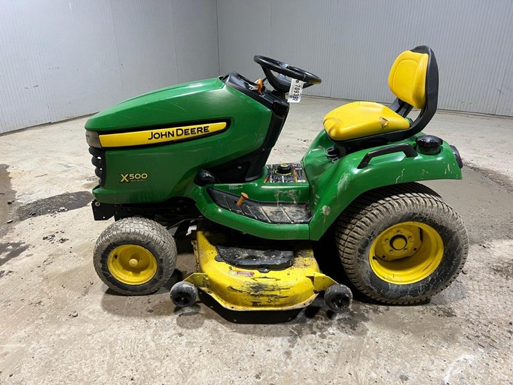 john-deere-x500-image-3