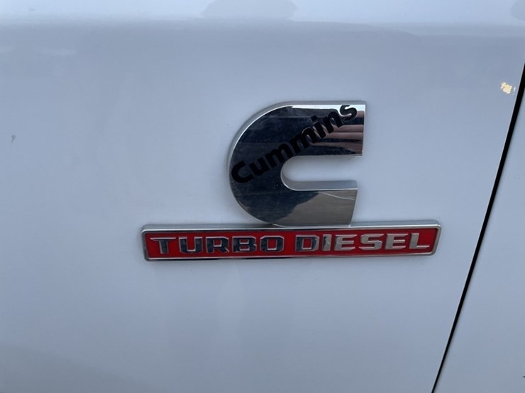 2022-dodge-3500-image-9