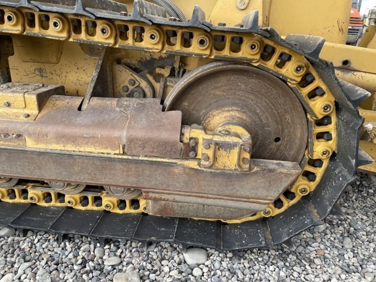 caterpillar-d3g-xl-image-19