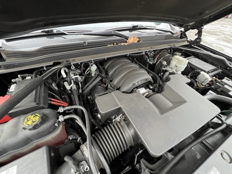 2020-chevrolet-tahoe-image-12