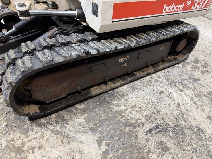bobcat-337-image-12