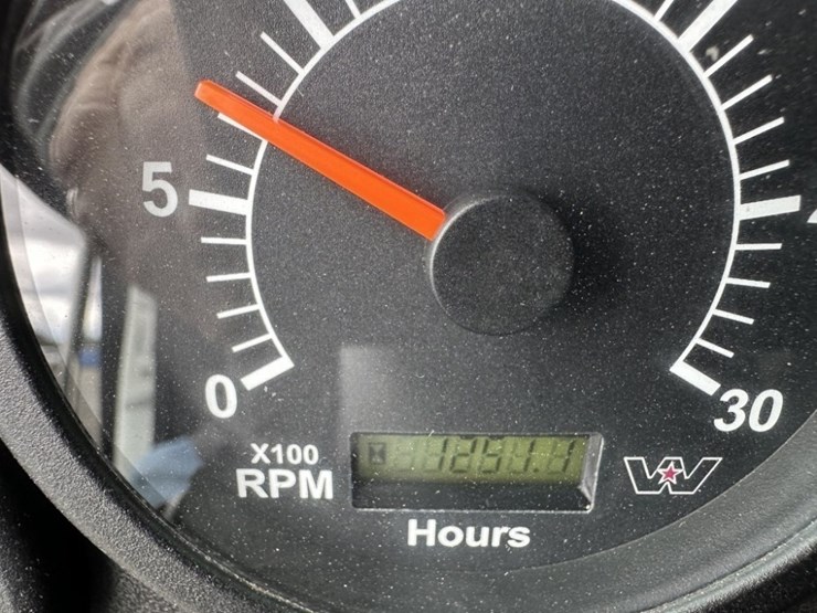 john-deere-1044-image-61